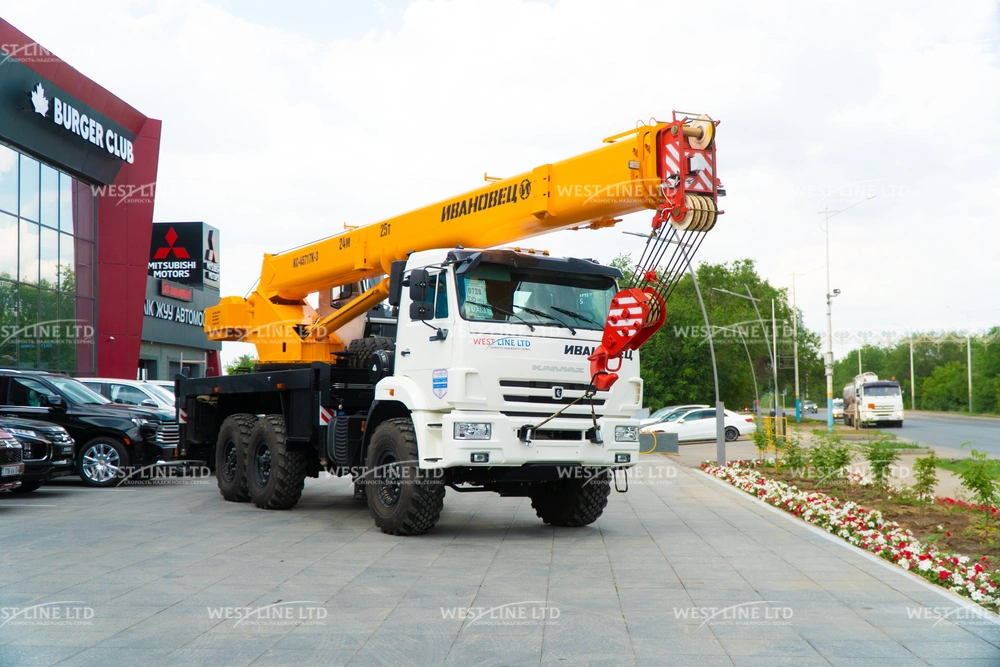 avtokran-ivanovec-ks-45717k-3m-strela-24-m-02 image Купить автокран ИВАНОВЕЦ КС-45717К-3М в Казахстане.