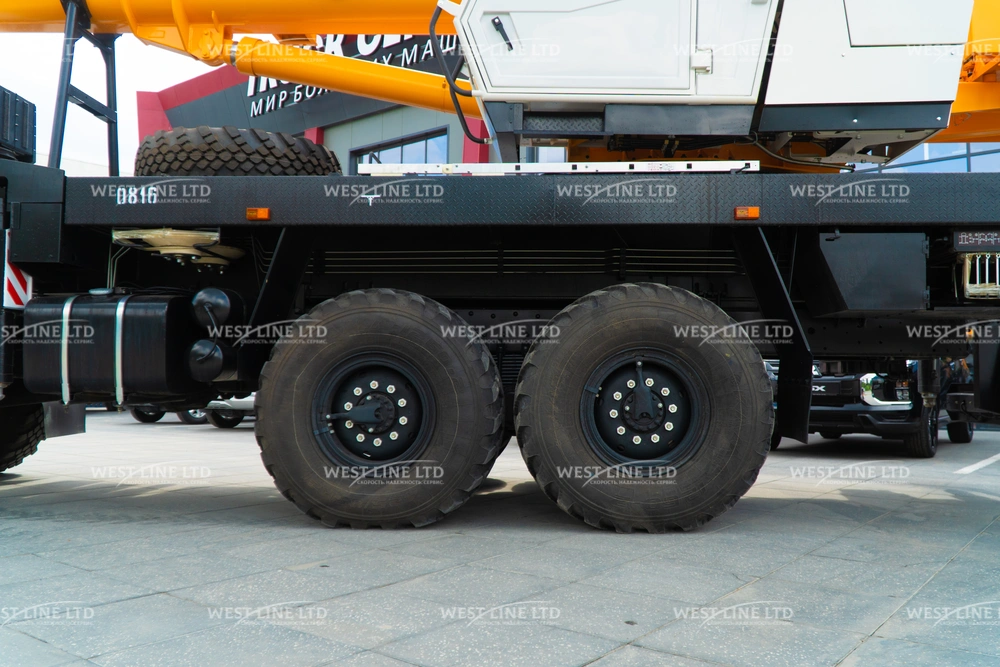 avtokran-ivanovec-ks-45717k-3m-strela-24-m-06 image Купить автокран ИВАНОВЕЦ КС-45717К-3М в Казахстане.