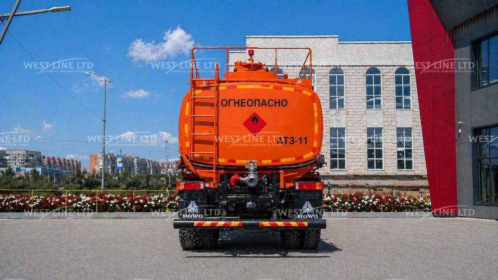 atz-11-obyomom-11-m-s-2-sekciyami-na-baze-howo-6x6-1-4 image Купить Автотопливозаправщик АТЗ-11 HOWO в Казахстане