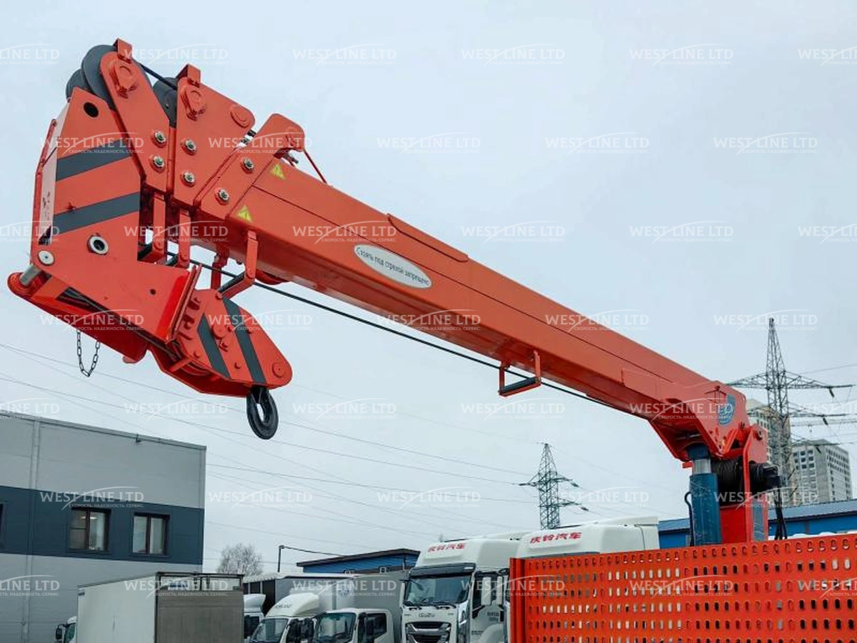 bortovoj-avtomobil-s120l-osnashchennyj-kmu-5-tonn-3 image