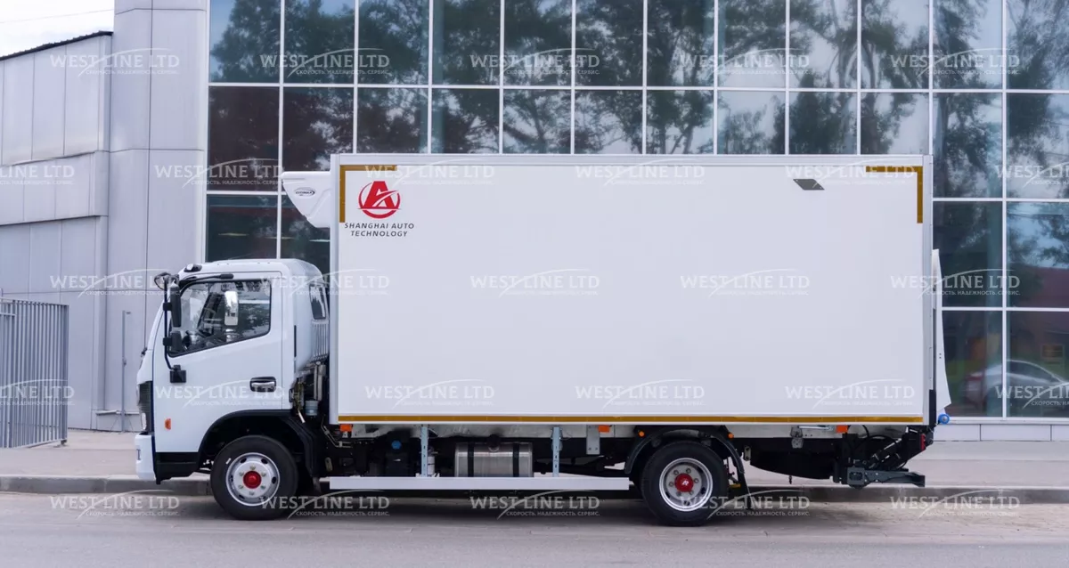 furgon-refrizherator-na-baze-dongfeng-c80l-1 image