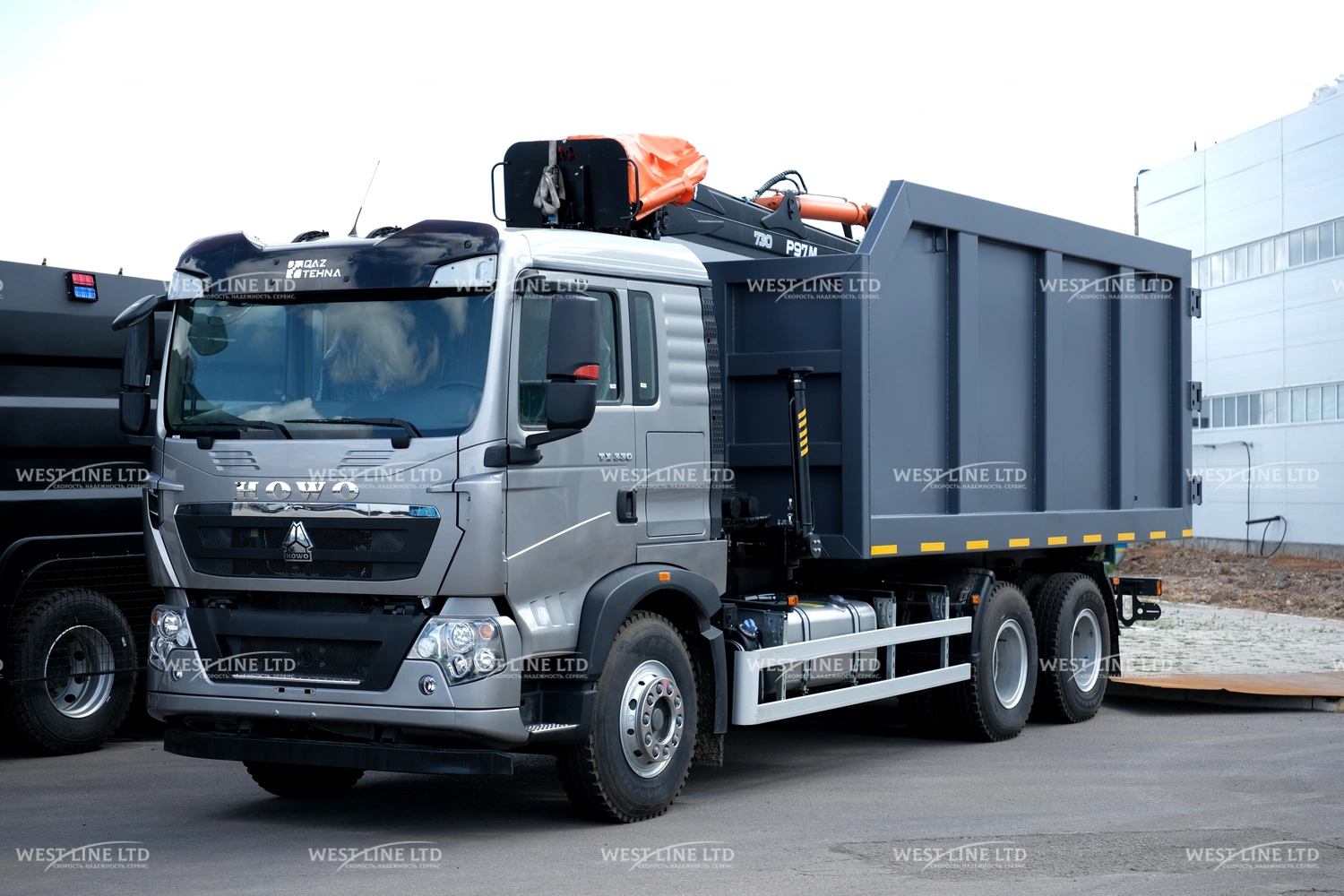 lomovoz-s-kranom-manipuljatorom-na-shassi-howo-t5g image