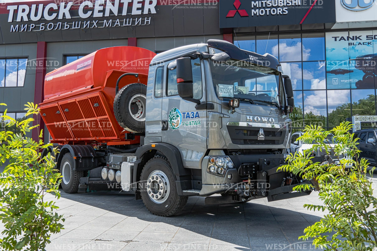 kombinirovannaya-dorozhnaya-mashina-kdm-ko-829b1-na-shassi-howo-12 image Купить КДМ КО-829Б1 на шасси HOWO T5G 6x4 в Казахстане