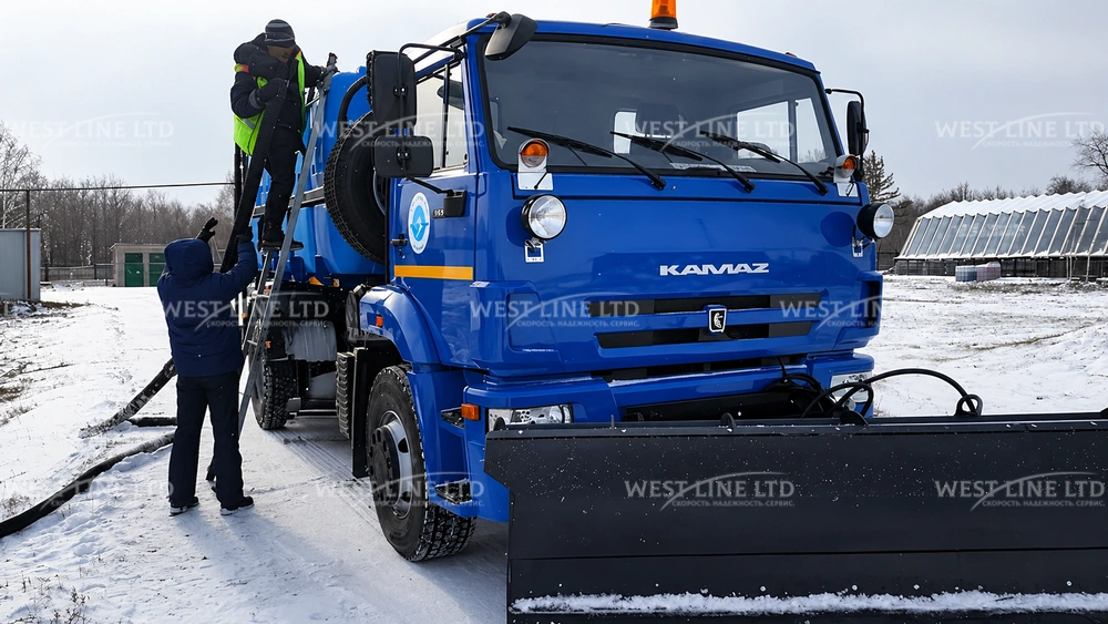 kdm-ko-829d1-dlya-obsluzhivaniya-aerodromov-na-shassi-kamaz-53605-17 image Купить КДМ КО-829Д1 для аэродромов в Казахстане