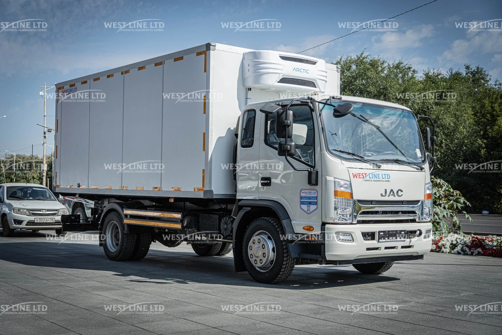 izotermicheskij-furgon-s-refrizheratorom-arctic-xl-na-shassi-jac-n120-e-5-4h2-05 image Купить фургон (рефрижератор) JAC N120 в Казахстане