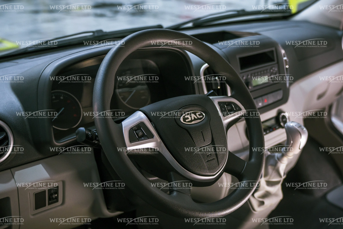 Купить в Казахстане новый пассажирский микроавтобус JAC Sunray
