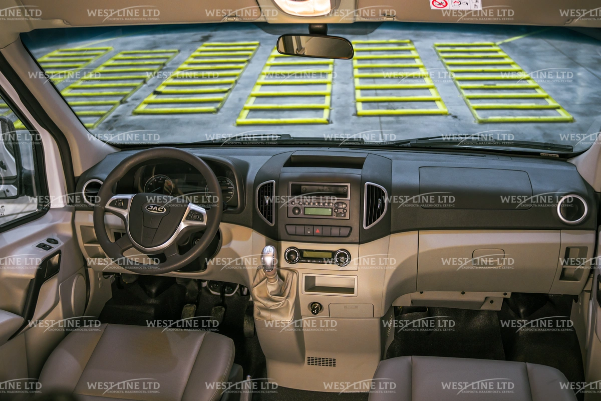 Купить в Казахстане новый пассажирский микроавтобус JAC Sunray