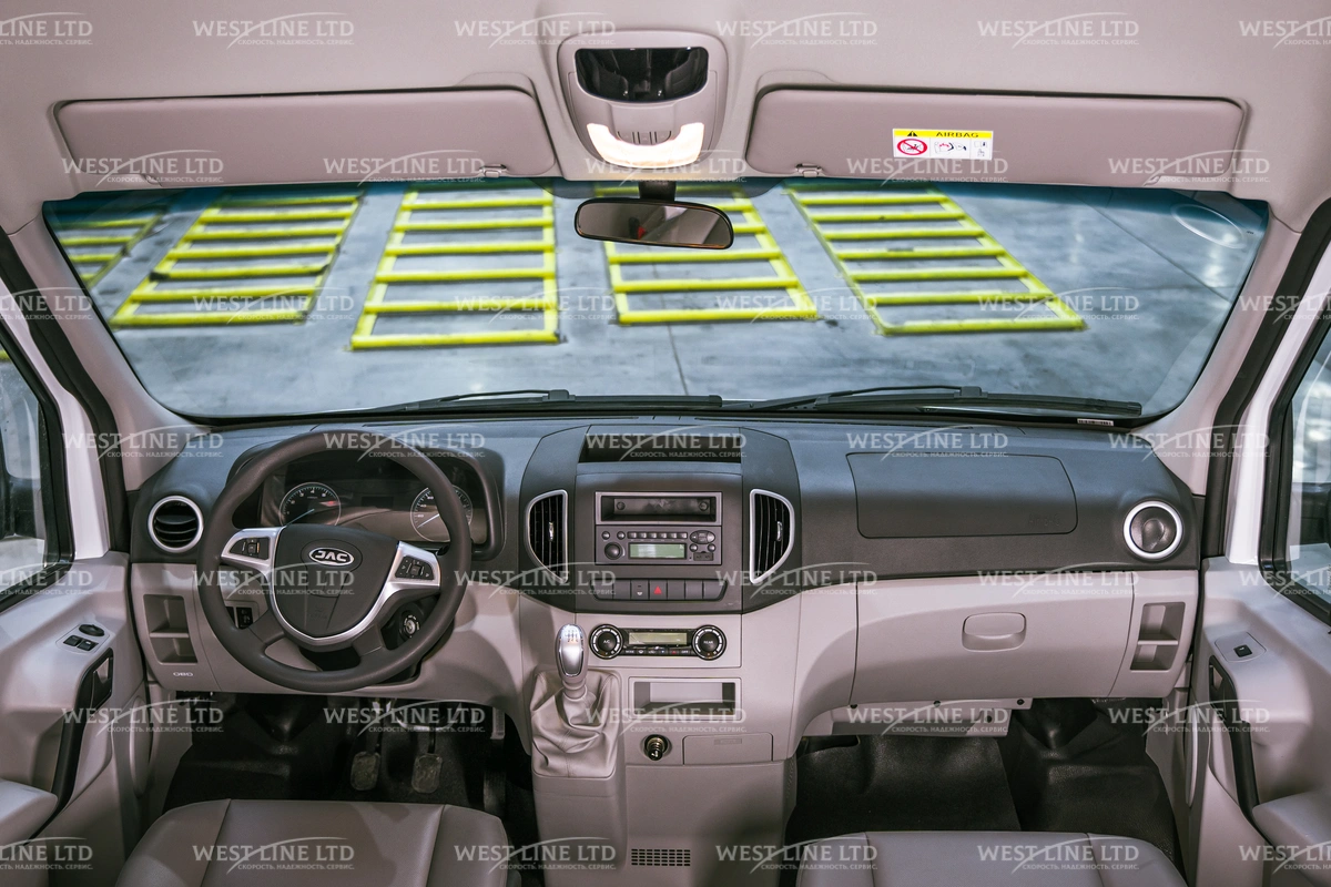 Купить в Казахстане новый пассажирский микроавтобус JAC Sunray
