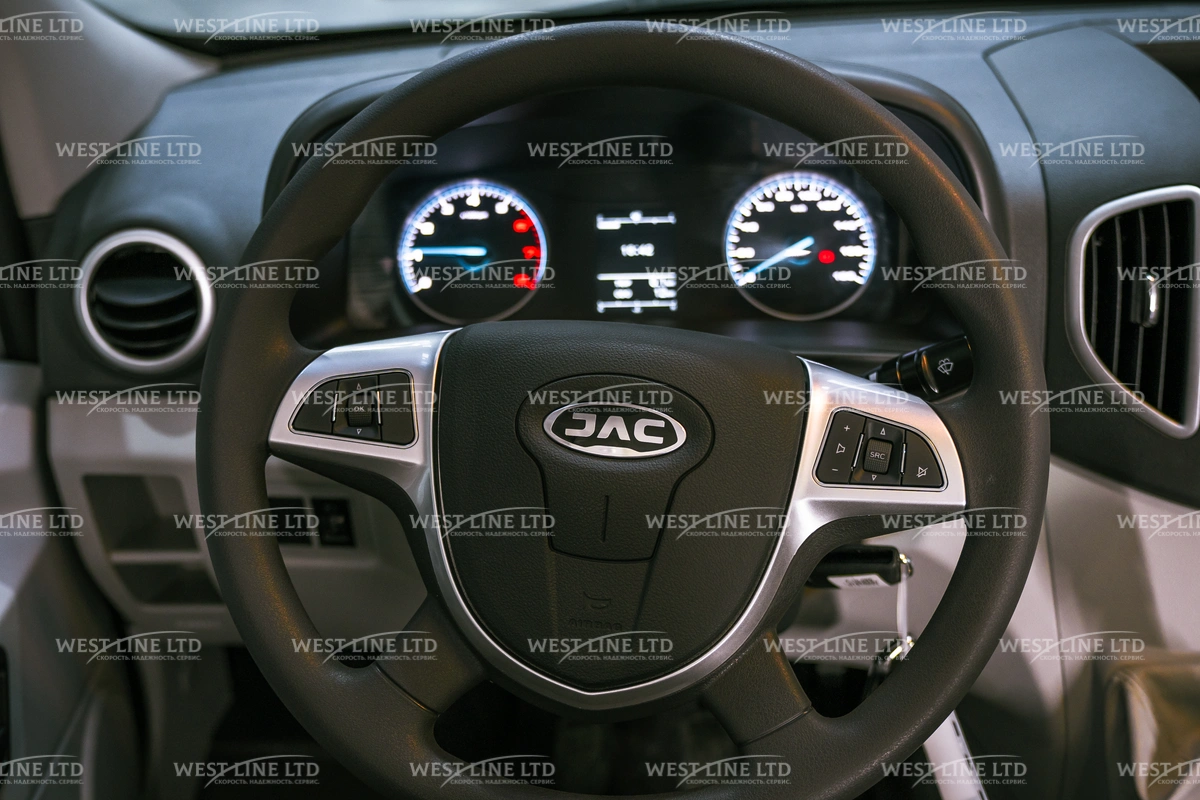 Купить в Казахстане новый пассажирский микроавтобус JAC Sunray