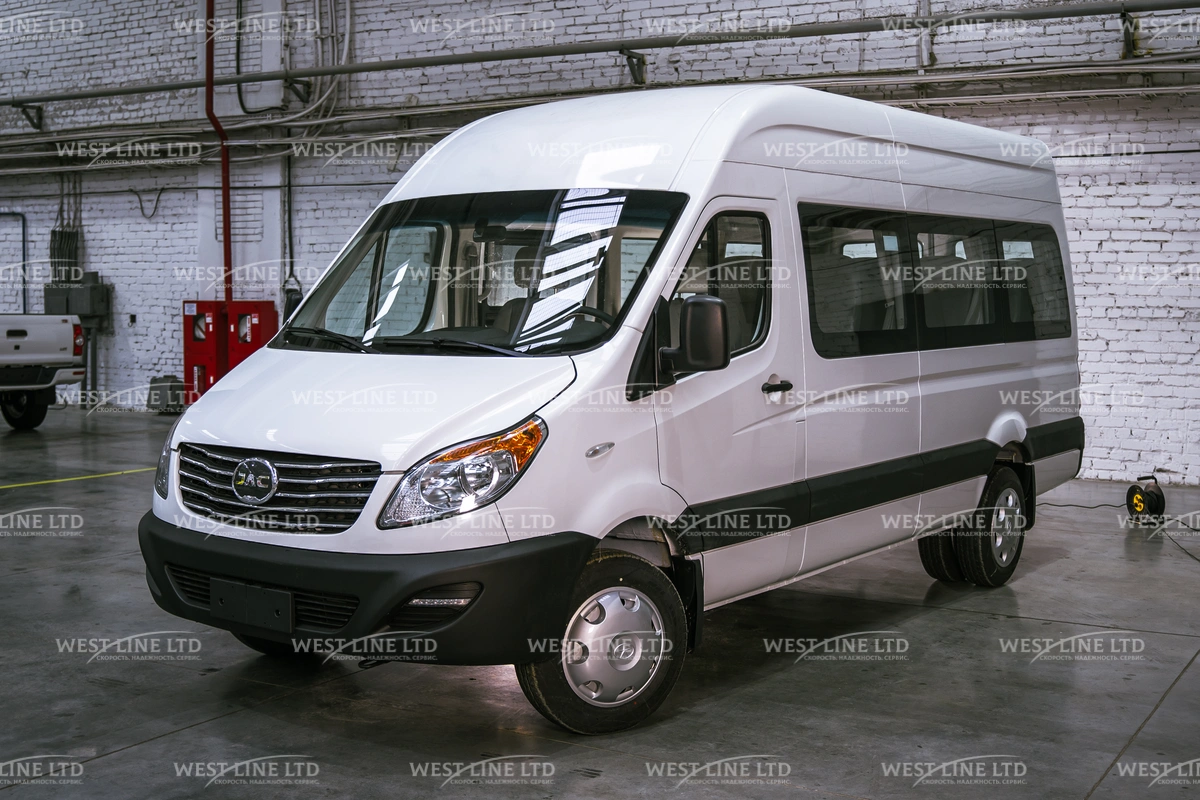 Купить в Казахстане новый пассажирский микроавтобус JAC Sunray