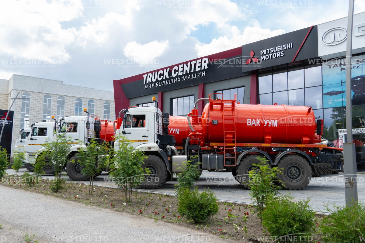 Купить вакуумку 8 кубов на базе КАМАЗ 43118 в Казахстане