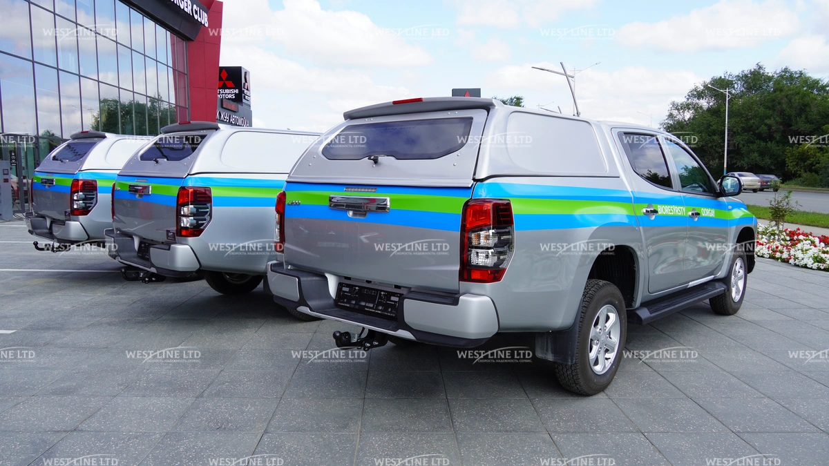 avtomobil-dlja-operativnogo-patrulirovanija-na-baze-mitsubishi-l200-4 image