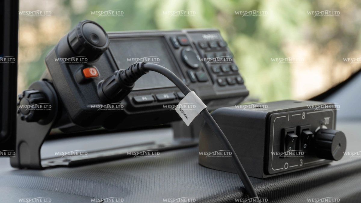 avtomobil-dlja-perevozki-sledstvenno-arestovannyh-lic-na-baze-foton-toano-11 image