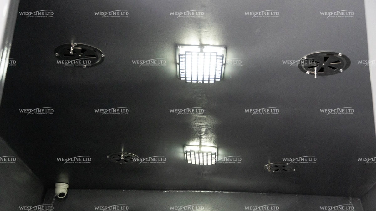 avtomobil-dlja-perevozki-sledstvenno-arestovannyh-lic-na-baze-foton-toano-18 image