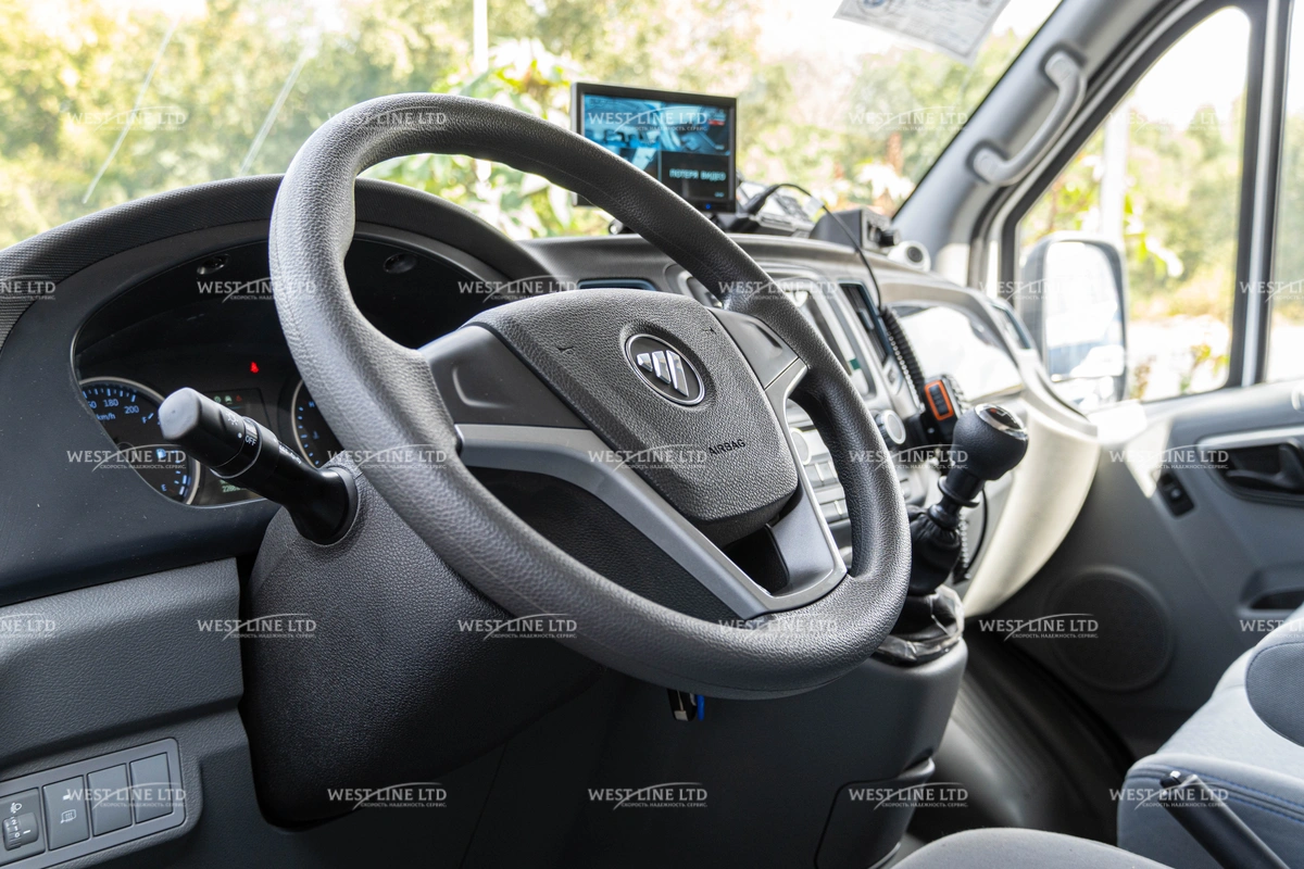 avtomobil-dlja-perevozki-sledstvenno-arestovannyh-lic-na-baze-foton-toano-9 image