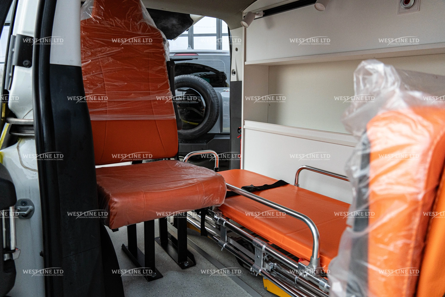 avtomobil-skoroj-medicinskoj-pomoshhi-na-baze-hyundai-staria-7 image