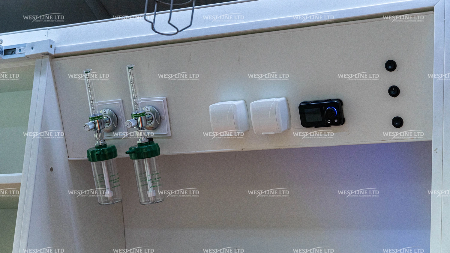 avtomobil-skoroj-medicinskoj-pomoshhi-na-baze-toyota-hiace-17 image