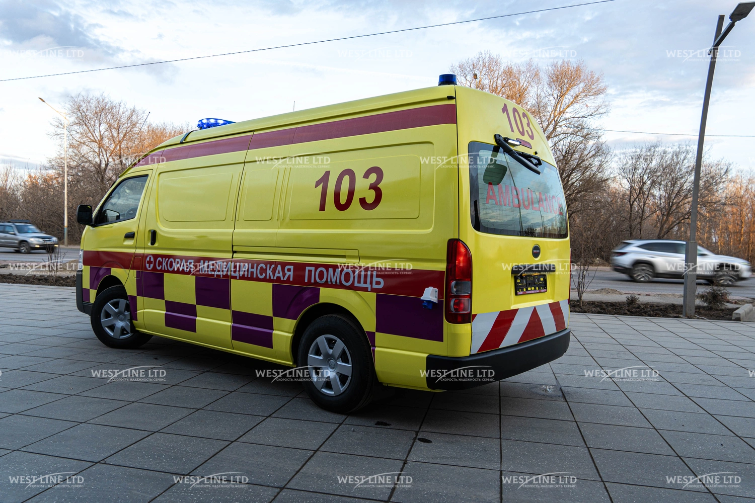 avtomobil-skoroj-medicinskoj-pomoshhi-na-baze-toyota-hiace-8 image