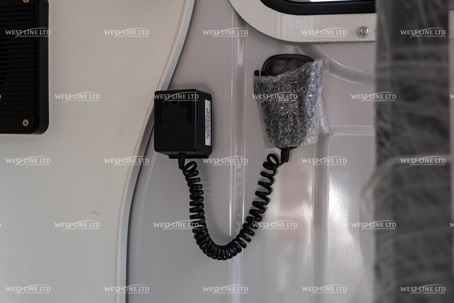 avtomobil-skoroj-pomoshhi-na-baze-toano-van-12 image Купить АСМП на базе FOTON Toano VAN в Казахстане