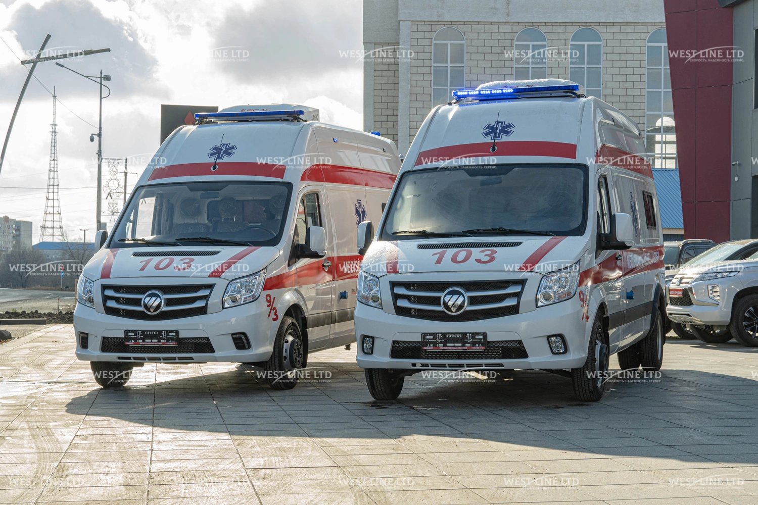 avtomobil-skoroj-pomoshhi-na-baze-toano-van-2 image