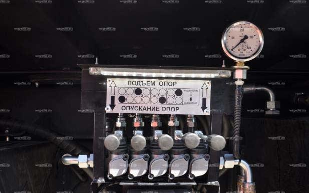 proppantovoz na shassi kamaz 6560rt 16
