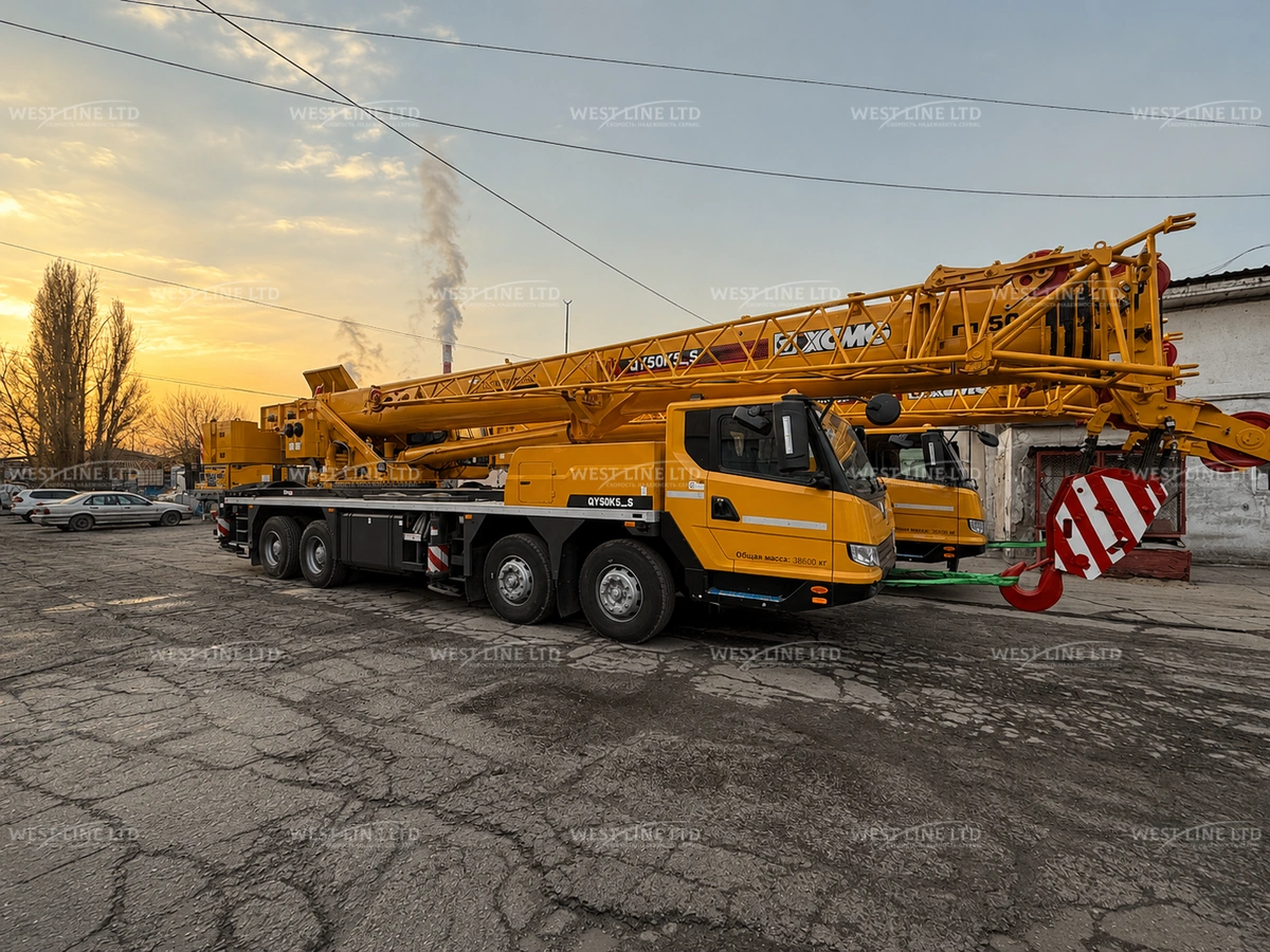 avtokran-qy50k5-s-1 image Автокран QY50K5_S