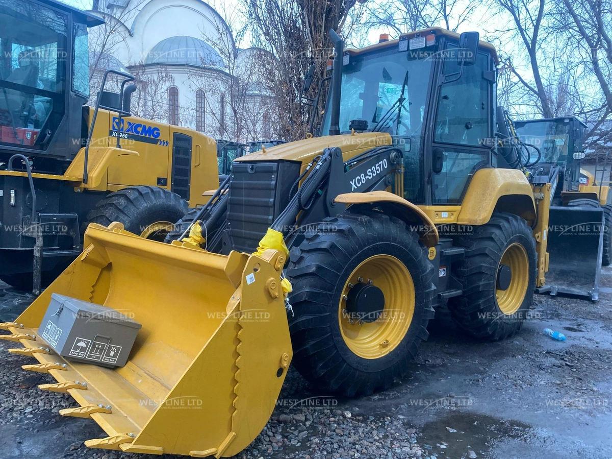 ekskavator-pogruzchik-xc8-3570-3 image Экскаватор погрузчик XC8-3570