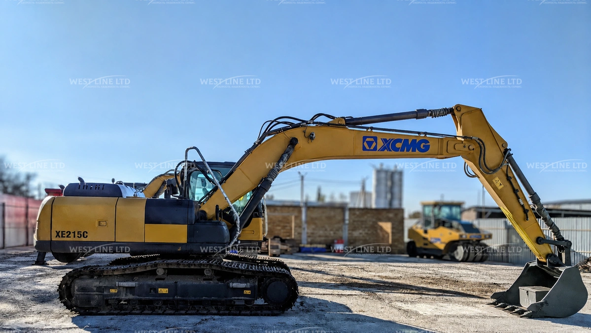ekskavator-xcmg-xe215c-3 image Экскаватор XCMG XE215C