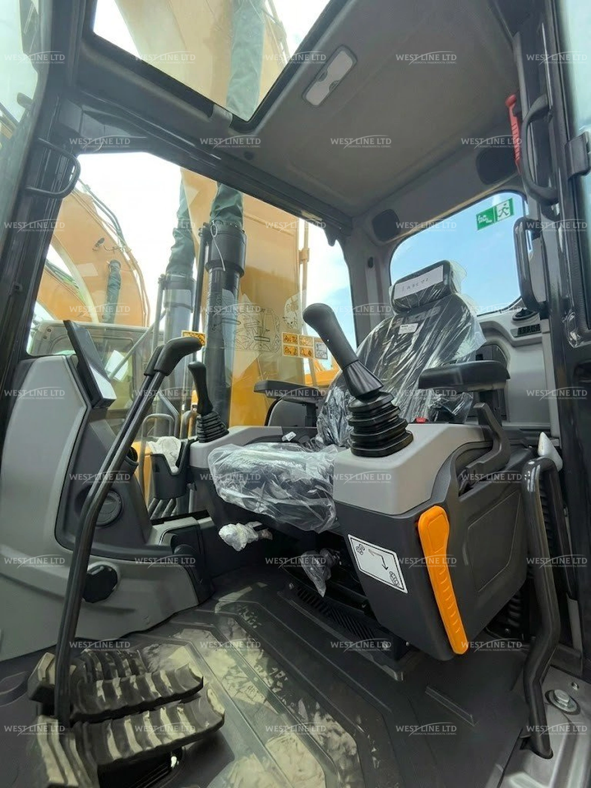 xcmg-xe335g-ekskavator-04 image Экскаватор XCMG XE335G